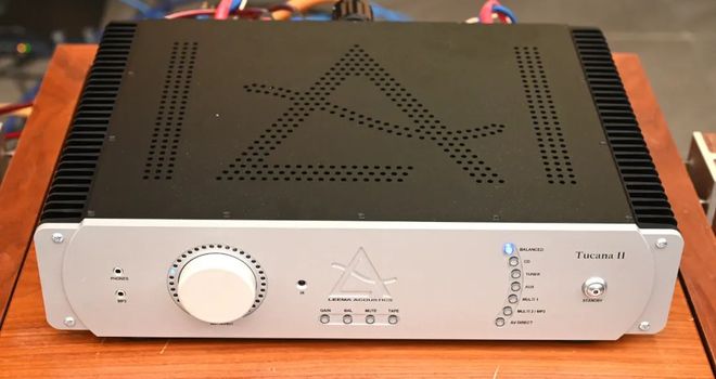 米乐M6 米乐低调得容易忽略它的声音硬实力！——英国利马Leema Acoustics杜鹃座II合并功放(图6)